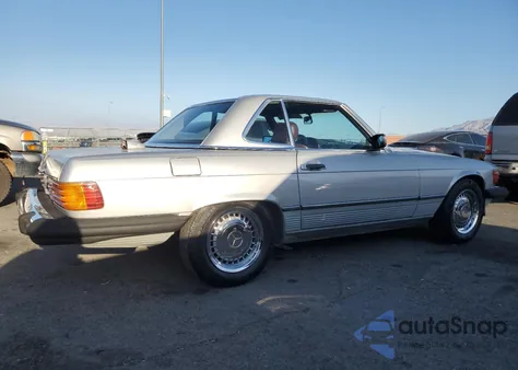 1986 Mercedes-Benz 560 Sl z USA, uszkodzony, nr VIN WDBBA48DXGA039458
